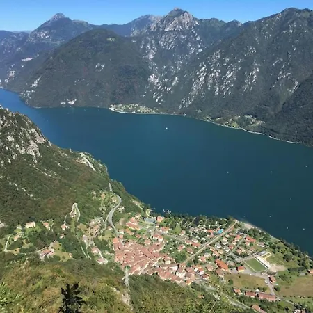 Modern In Idro Lombardy Near Idro Crone